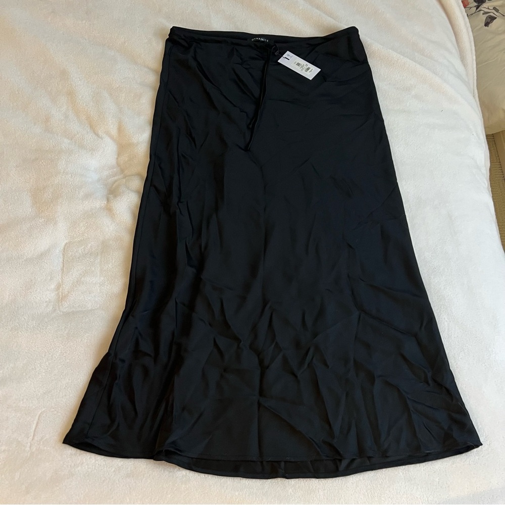 BNWT Dynamite Satin Black Maxi Skirt